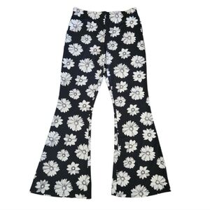 BLACK & WHITE FLORAL PULL ON FLARE PANTS SZ LARGE NWT